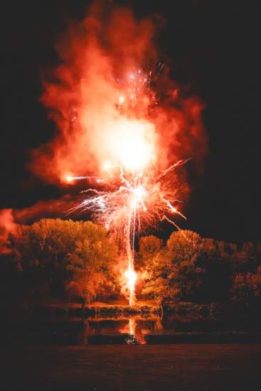Feux Artifices Bord du Tarn Albi
